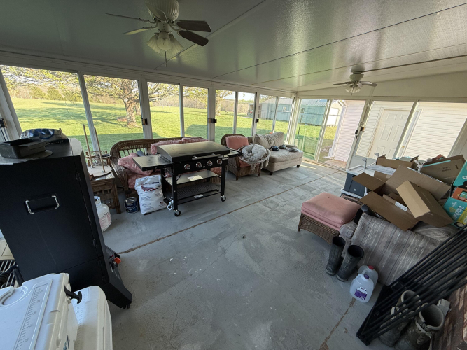 Listing Image 23