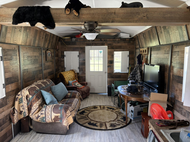 Listing Image 10
