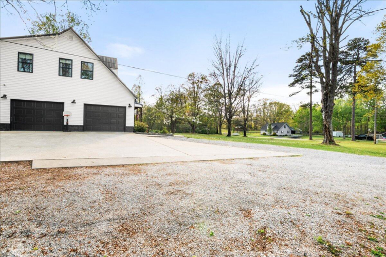 Listing Image 39