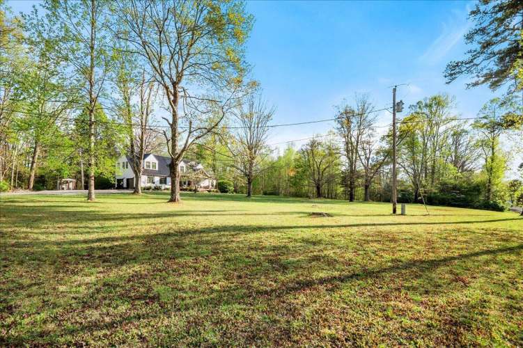 Listing Image 46