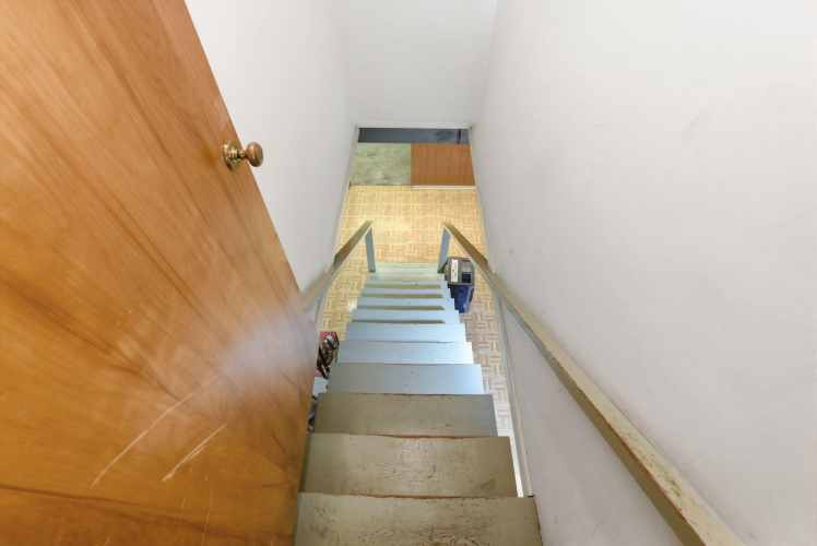 Listing Image 24