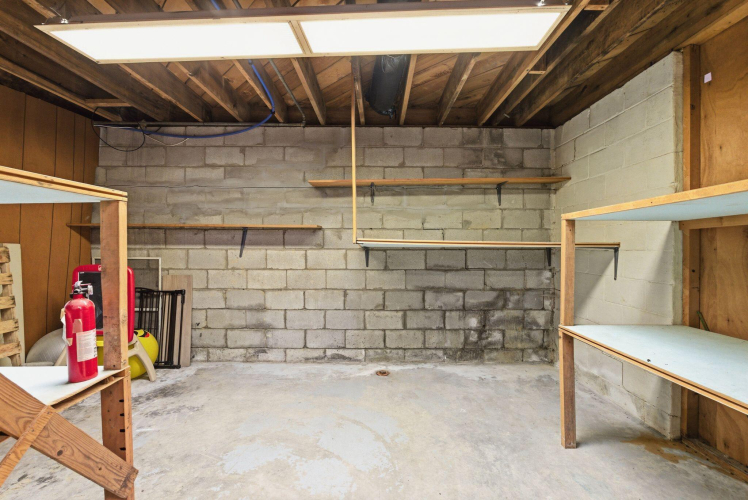 Listing Image 29