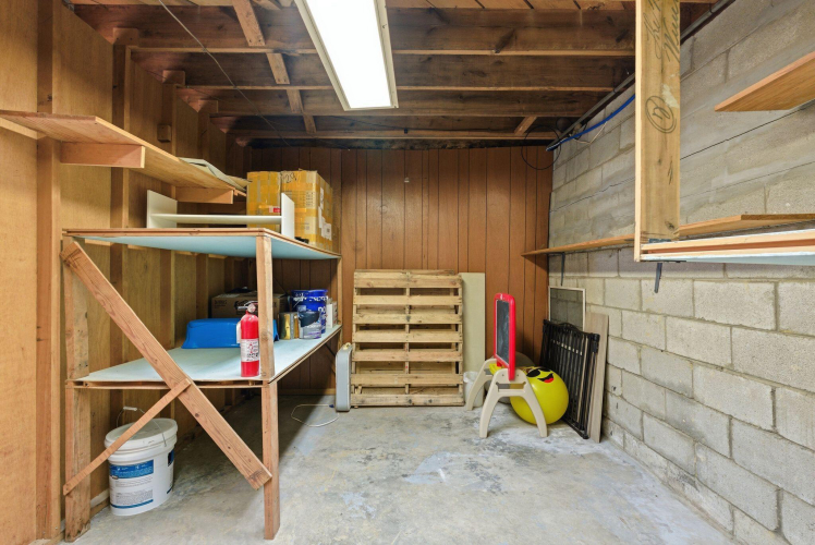 Listing Image 30