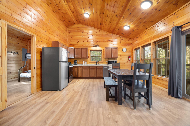 Listing Image 16