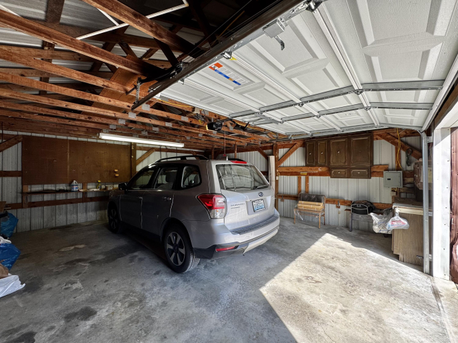 Listing Image 73