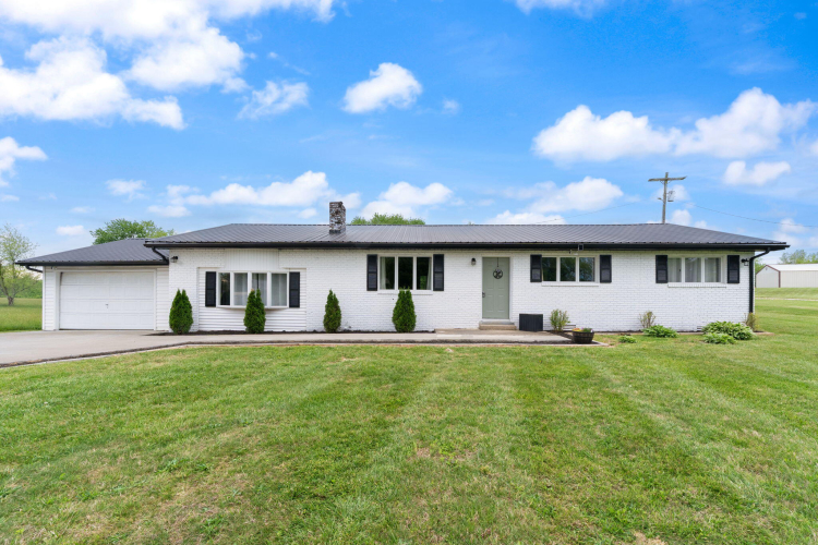 Listing Image 41