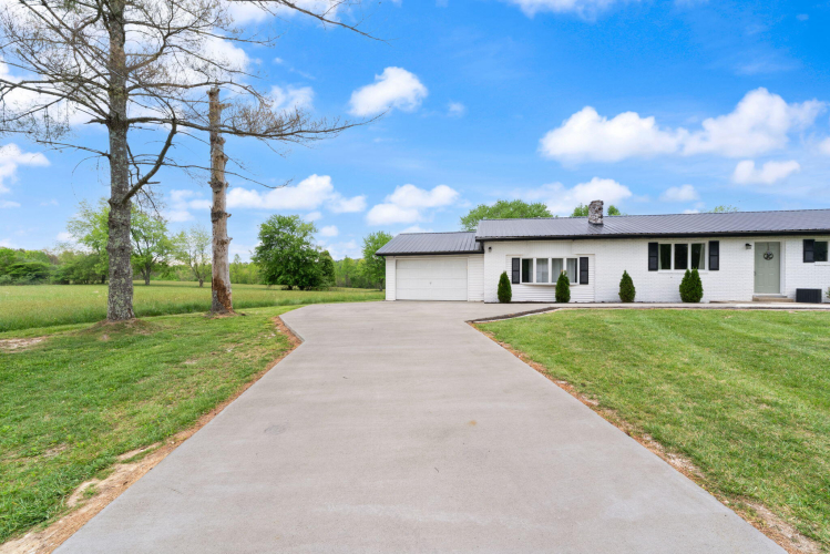 Listing Image 43