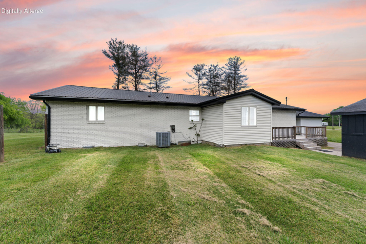 Listing Image 52