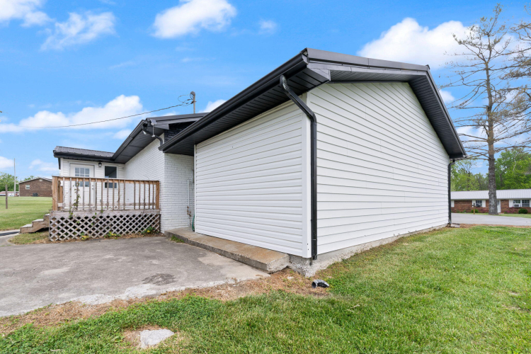Listing Image 54