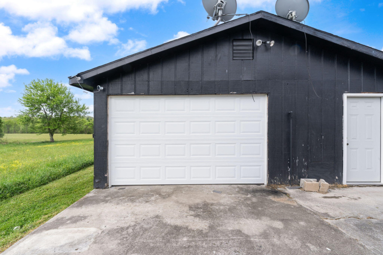 Listing Image 59
