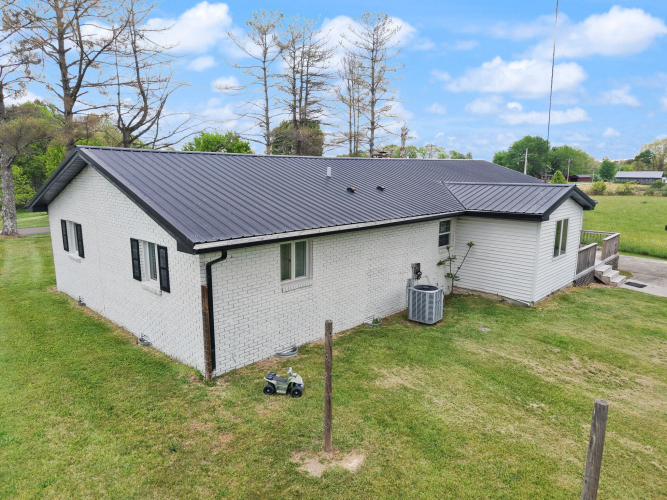 Listing Image 73