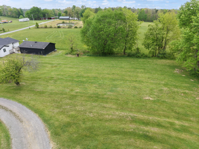 Listing Image 79