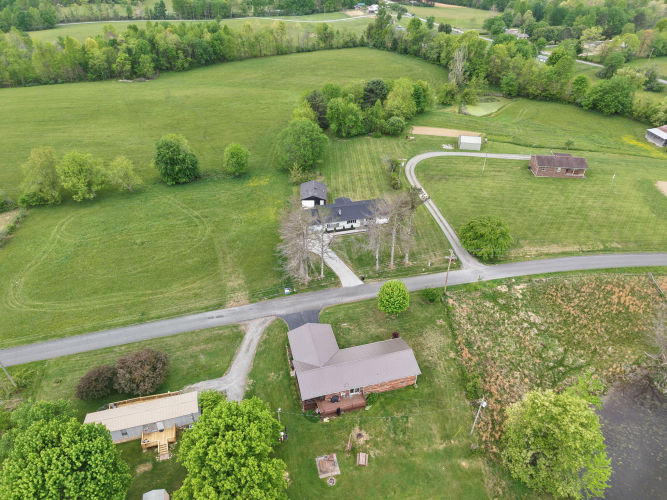 Listing Image 82