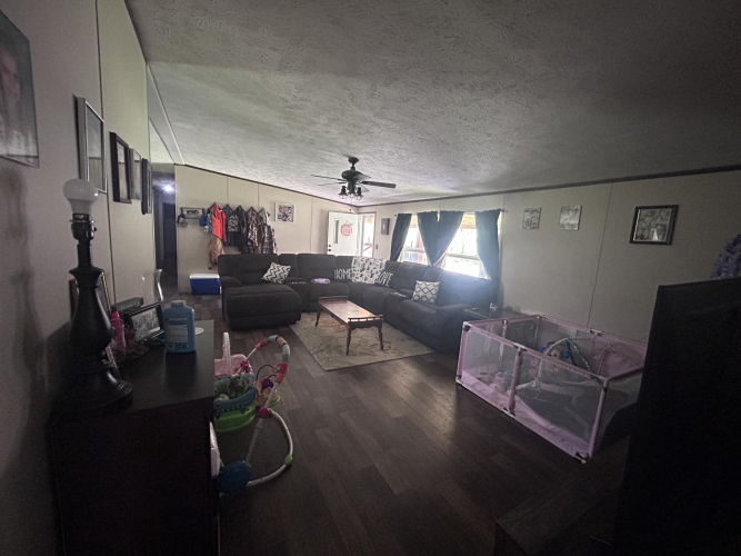 Listing Image 18