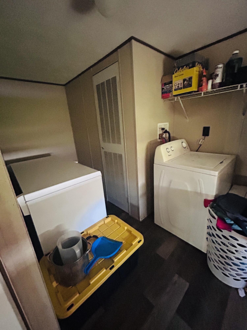 Listing Image 22