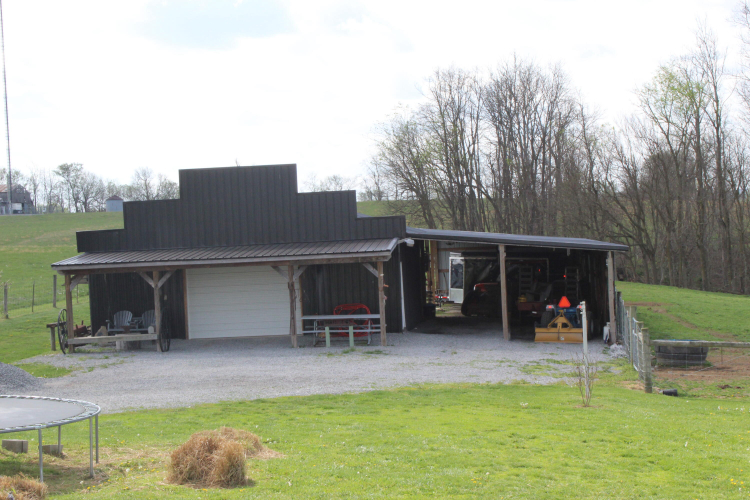 Listing Image 52