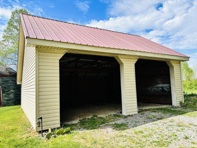 Listing Image 20