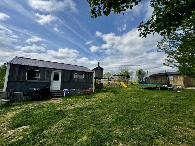 Listing Image 23