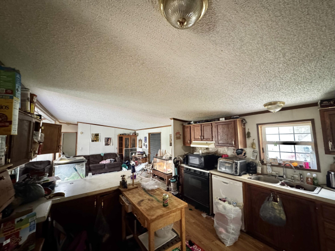 Listing Image 37