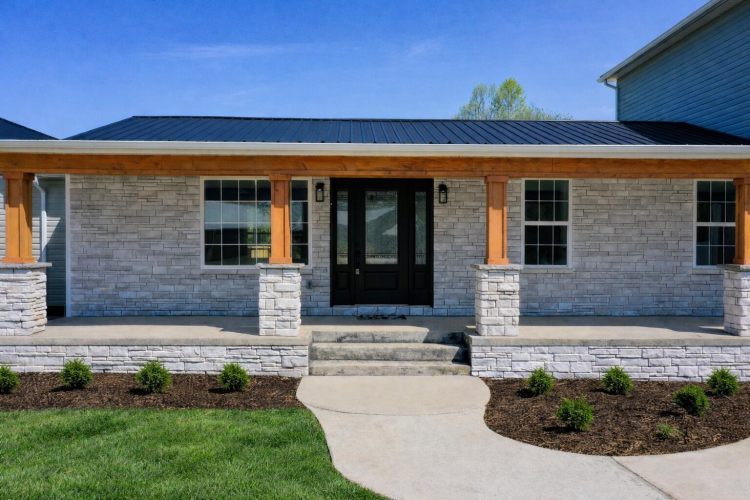 Listing Image 3