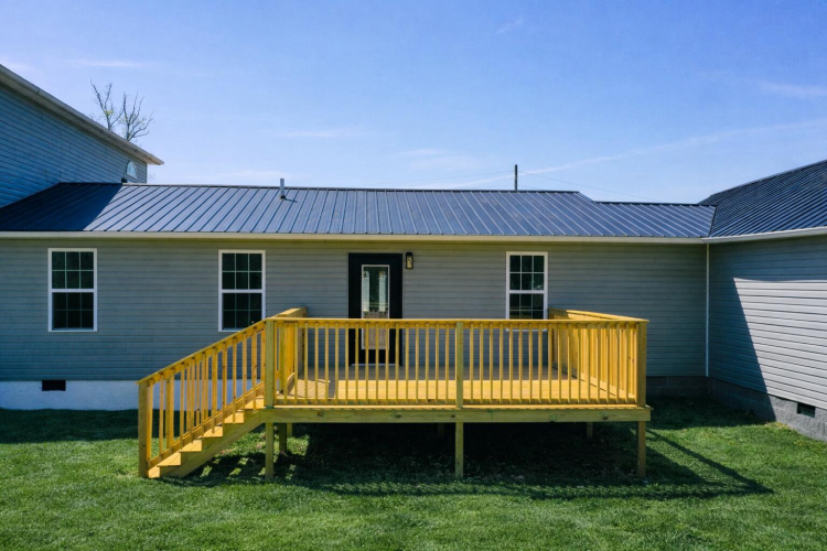 Listing Image 6