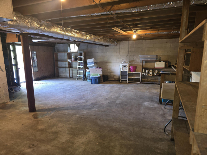 Listing Image 25