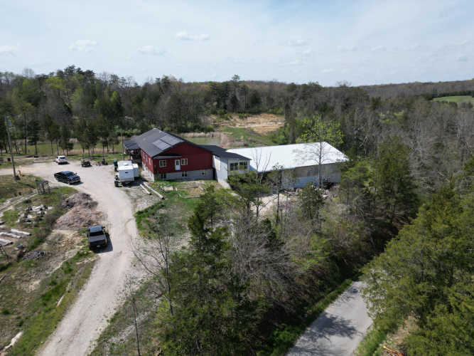 Listing Image 3
