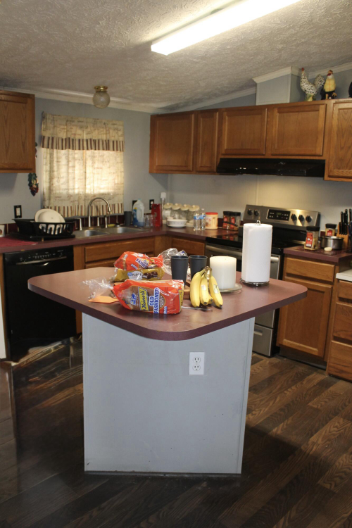 Listing Image 17