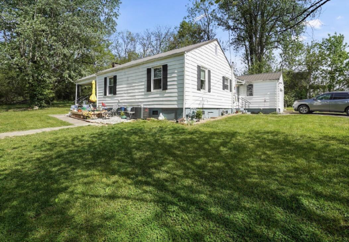 Listing Image 2