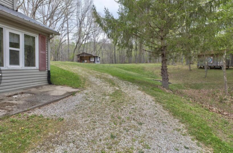 Listing Image 14
