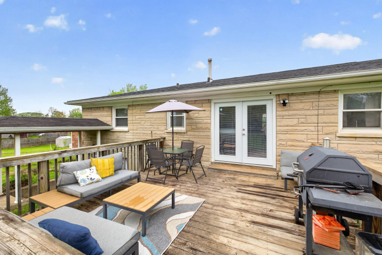 Listing Image 22