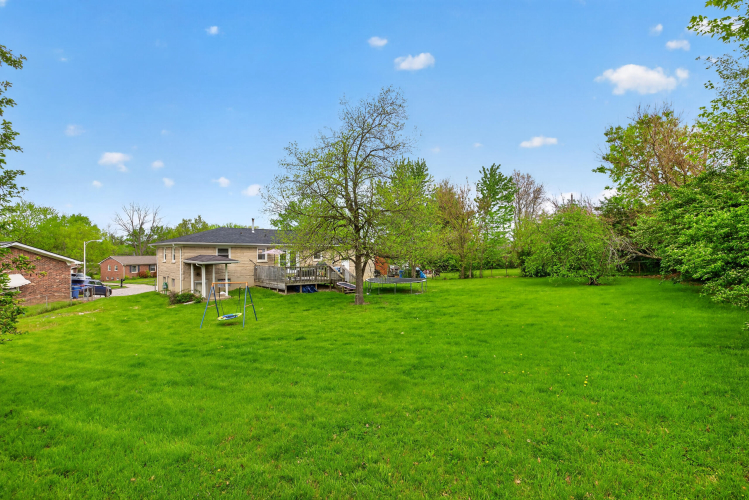 Listing Image 23