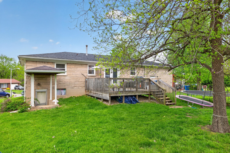 Listing Image 24