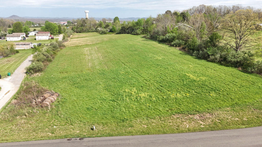Listing Image 3