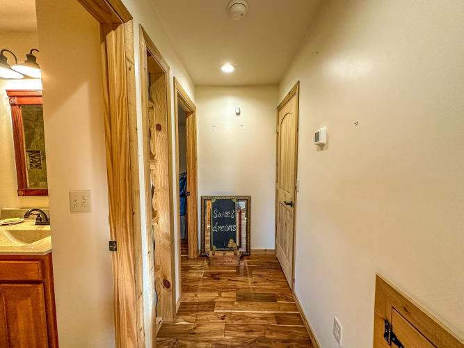 Listing Image 65