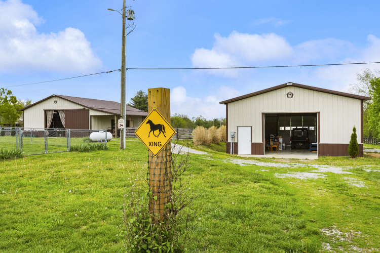 Listing Image 24