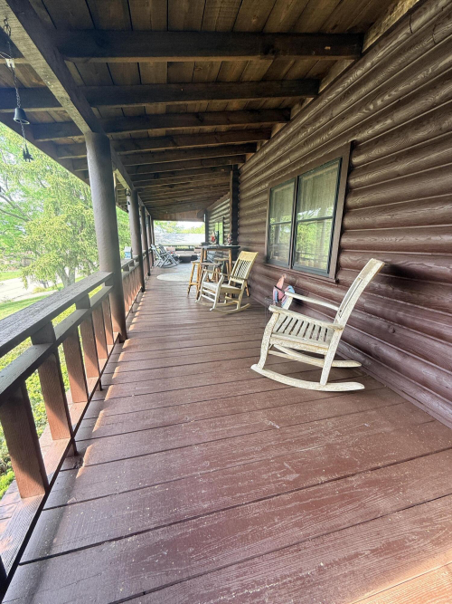 Listing Image 5