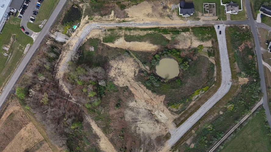 Listing Image 3