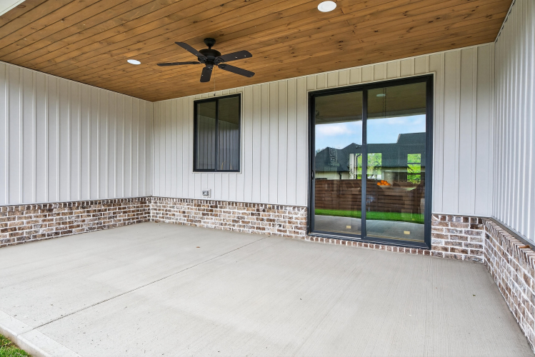 Listing Image 45