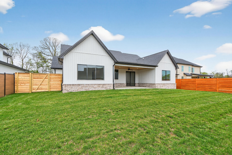 Listing Image 47