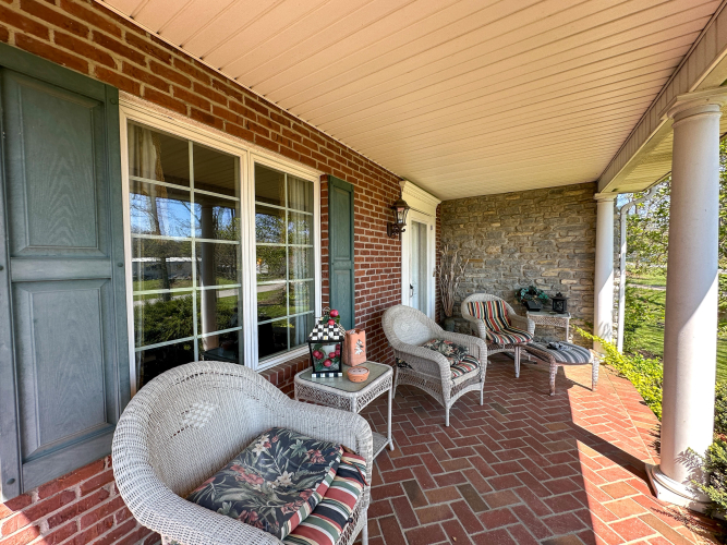 Listing Image 13