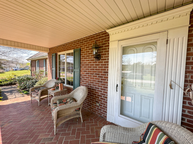 Listing Image 17