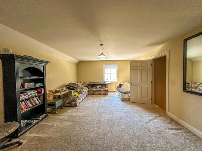 Listing Image 52