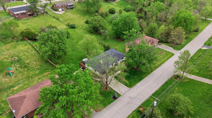 Listing Image 54