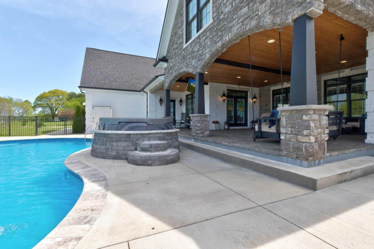 Listing Image 80
