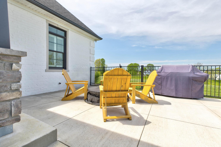 Listing Image 81