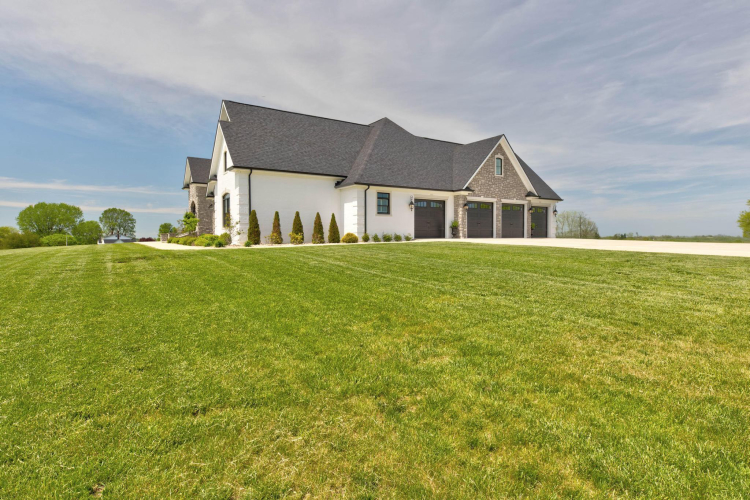 Listing Image 88