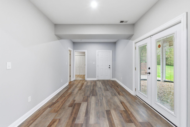 Listing Image 53