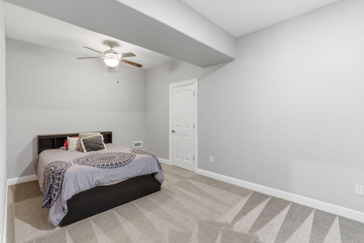 Listing Image 55