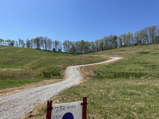 Listing Image 12